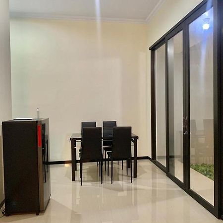 Guest House / Homestay Bukit Mutiara Residence Ngingas ภายนอก รูปภาพ